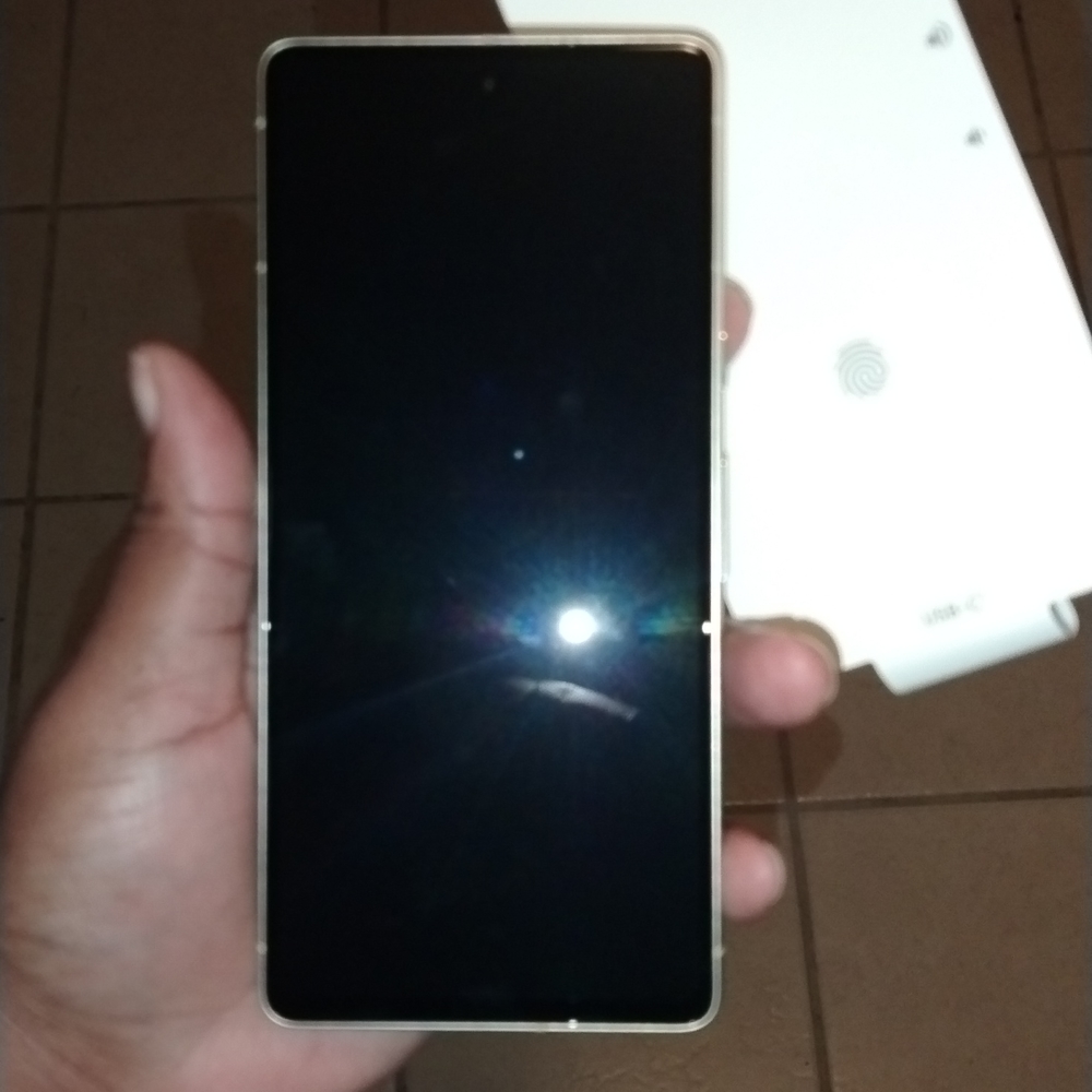 Google Pixel 7 - Picture 6 of 6